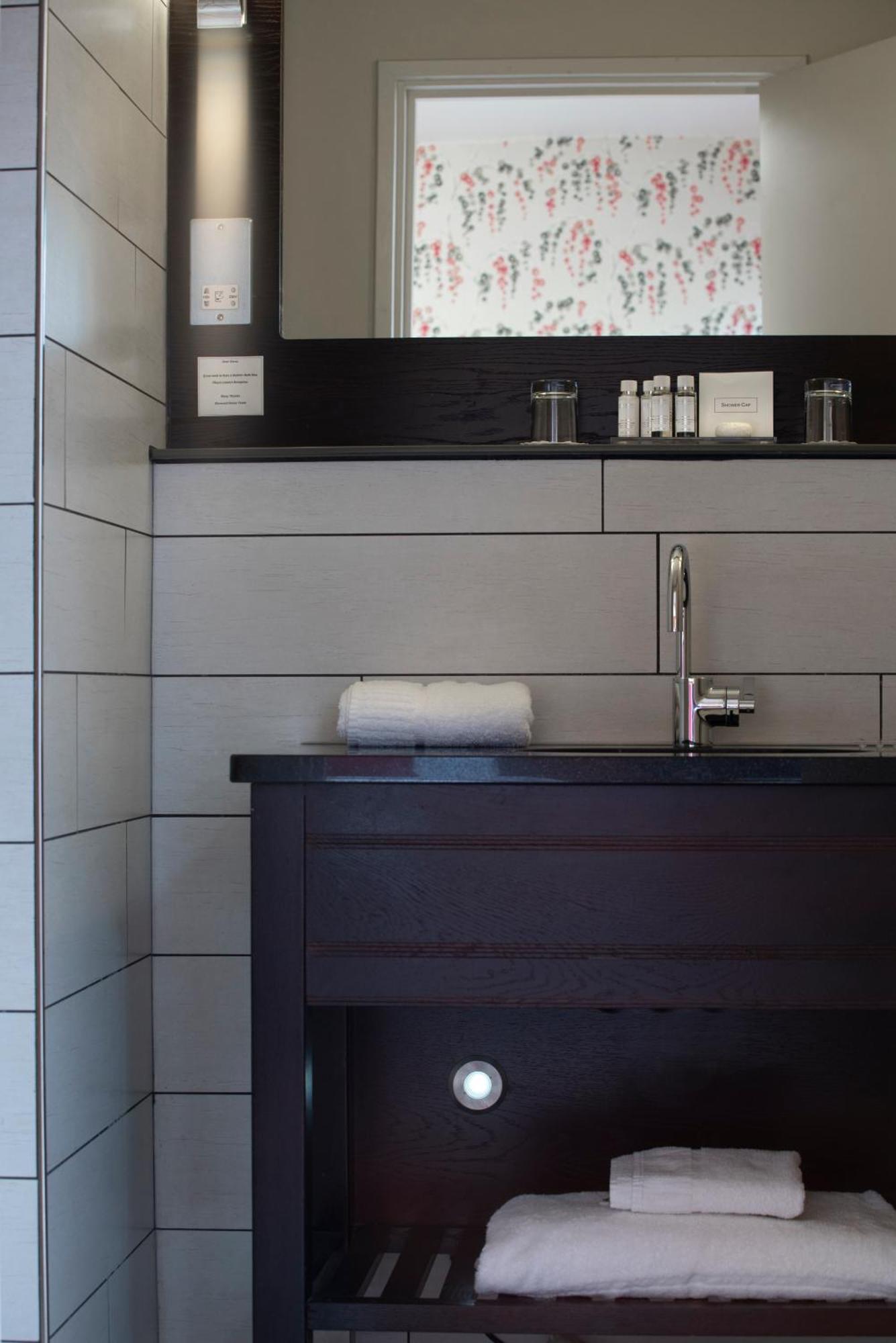 Heywood House Hotel, Bw Signature Collection Hotel 4*